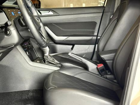 VOLKSWAGEN Virtus 1.4 4P 250 TSI EXCLUSIVE AUTOM�TICO, Foto 12