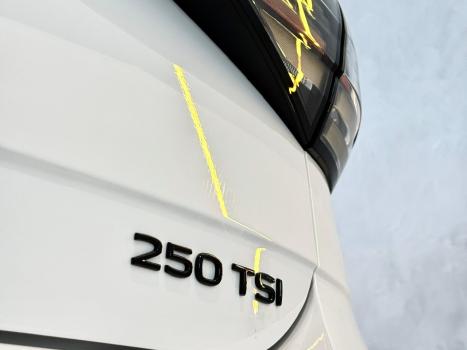 VOLKSWAGEN Virtus 1.4 4P 250 TSI EXCLUSIVE AUTOM�TICO, Foto 24
