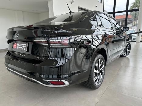 VOLKSWAGEN Virtus 1.0 4P 200 TSI FLEX HIGHLINE AUTOM�TICO, Foto 3