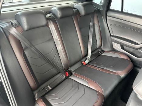 VOLKSWAGEN Virtus 1.0 4P 200 TSI FLEX HIGHLINE AUTOM�TICO, Foto 7