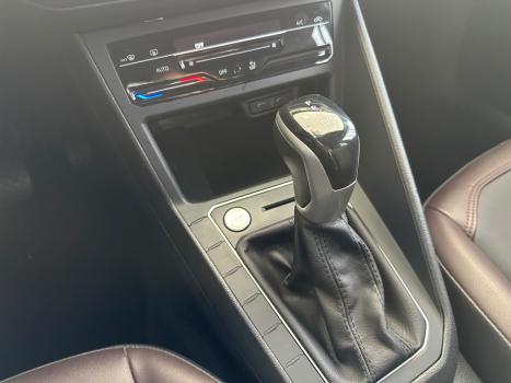 VOLKSWAGEN Virtus 1.0 4P 200 TSI FLEX HIGHLINE AUTOM�TICO, Foto 8