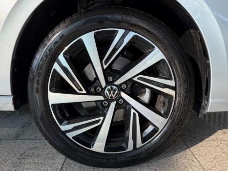 VOLKSWAGEN Virtus 1.0 4P 200 TSI FLEX HIGHLINE AUTOM�TICO, Foto 9