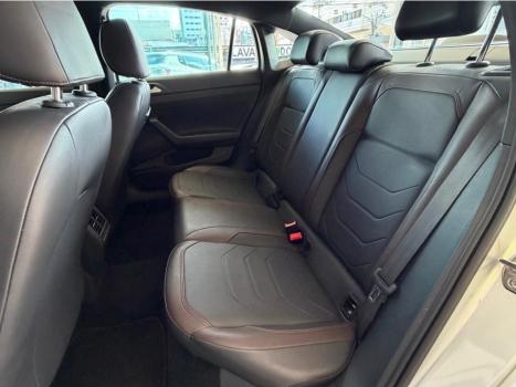 VOLKSWAGEN Virtus 1.0 4P 200 TSI FLEX HIGHLINE AUTOM�TICO, Foto 10