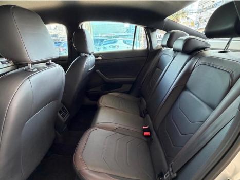 VOLKSWAGEN Virtus 1.0 4P 200 TSI FLEX HIGHLINE AUTOM�TICO, Foto 11