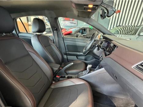 VOLKSWAGEN Virtus 1.0 4P 200 TSI FLEX HIGHLINE AUTOM�TICO, Foto 13