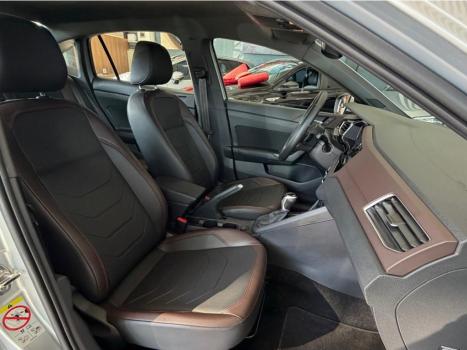VOLKSWAGEN Virtus 1.0 4P 200 TSI FLEX HIGHLINE AUTOM�TICO, Foto 14