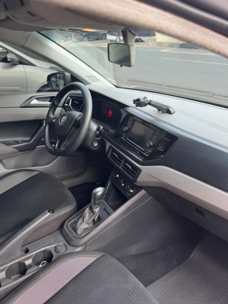 VOLKSWAGEN Virtus 1.0 4P 200 TSI FLEX COMFORTLINE AUTOM�TICO, Foto 5