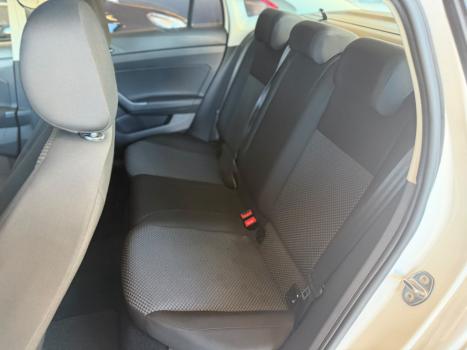 VOLKSWAGEN Virtus 1.6 4P MSI FLEX AUTOM�TICO, Foto 8