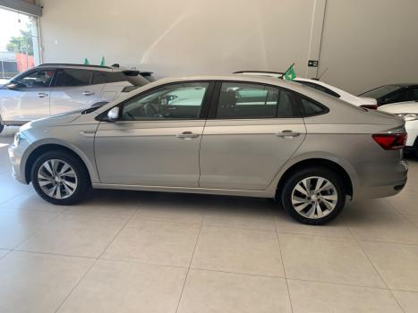 VOLKSWAGEN Virtus 1.0 4P 200 TSI FLEX COMFORTLINE AUTOM�TICO, Foto 4