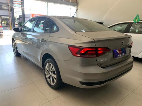 VOLKSWAGEN Virtus 1.0 4P 200 TSI FLEX COMFORTLINE AUTOM�TICO, Foto 5