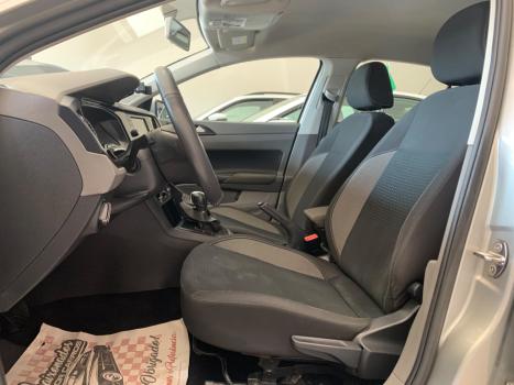 VOLKSWAGEN Virtus 1.0 4P 200 TSI FLEX COMFORTLINE AUTOM�TICO, Foto 9