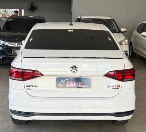 VOLKSWAGEN Virtus 1.0 4P 200 TSI FLEX COMFORTLINE AUTOM�TICO, Foto 14