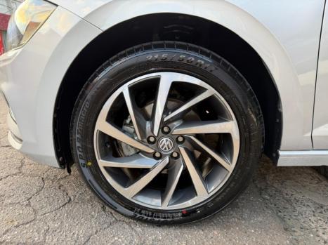 VOLKSWAGEN Virtus 1.0 4P 200 TSI FLEX HIGHLINE AUTOM�TICO, Foto 8