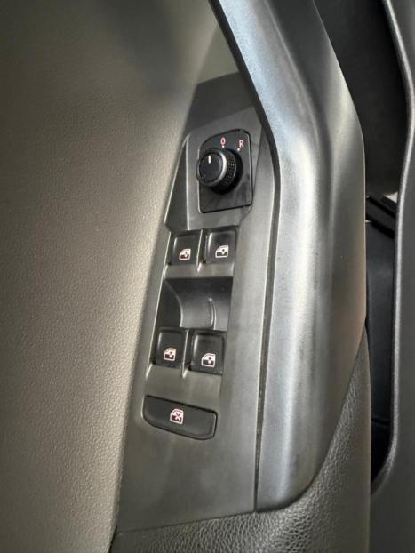 VOLKSWAGEN Virtus 1.0 4P 200 TSI FLEX HIGHLINE AUTOM�TICO, Foto 11