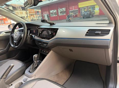 VOLKSWAGEN Virtus 1.0 4P 200 TSI FLEX HIGHLINE AUTOM�TICO, Foto 19