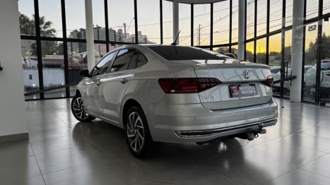 VOLKSWAGEN Virtus 1.0 4P 200 TSI FLEX HIGHLINE AUTOM�TICO, Foto 3