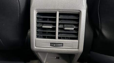 VOLKSWAGEN Virtus 1.0 4P 200 TSI FLEX HIGHLINE AUTOM�TICO, Foto 9
