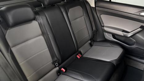 VOLKSWAGEN Virtus 1.0 4P 200 TSI FLEX HIGHLINE AUTOM�TICO, Foto 15