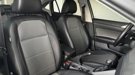 VOLKSWAGEN Virtus 1.0 4P 200 TSI FLEX HIGHLINE AUTOM�TICO, Foto 17