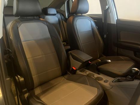 VOLKSWAGEN Virtus 1.0 4P 200 TSI FLEX HIGHLINE AUTOM�TICO, Foto 9