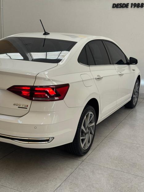 VOLKSWAGEN Virtus 1.0 4P 200 TSI FLEX HIGHLINE AUTOM�TICO, Foto 13