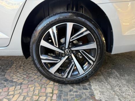 VOLKSWAGEN Virtus 1.0 4P 200 TSI FLEX HIGHLINE AUTOM�TICO, Foto 8