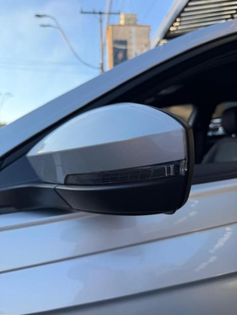 VOLKSWAGEN Virtus 1.0 4P 200 TSI FLEX HIGHLINE AUTOM�TICO, Foto 9