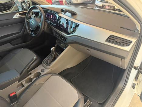 VOLKSWAGEN Virtus 1.0 4P 200 TSI FLEX HIGHLINE AUTOM�TICO, Foto 6