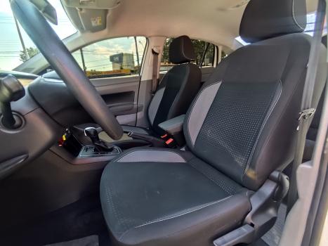 VOLKSWAGEN Virtus 1.0 4P 200 TSI FLEX COMFORTLINE AUTOM�TICO, Foto 12
