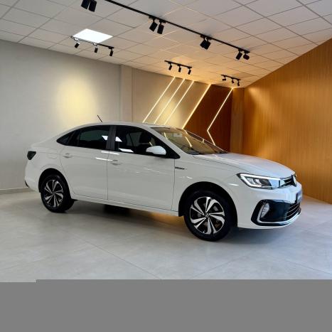 VOLKSWAGEN Virtus 1.0 4P 200 TSI FLEX COMFORTLINE AUTOM�TICO, Foto 2