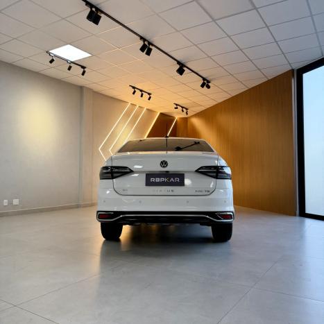 VOLKSWAGEN Virtus 1.0 4P 200 TSI FLEX COMFORTLINE AUTOM�TICO, Foto 3