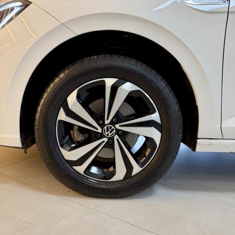 VOLKSWAGEN Virtus 1.0 4P 200 TSI FLEX COMFORTLINE AUTOM�TICO, Foto 4