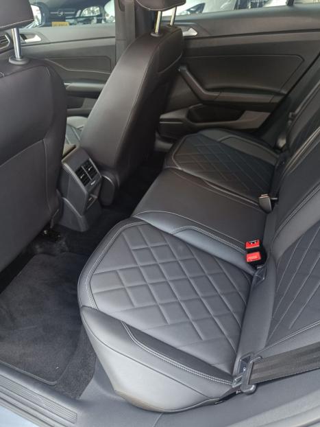 VOLKSWAGEN Virtus 1.4 4P 250 TSI EXCLUSIVE AUTOM�TICO, Foto 9