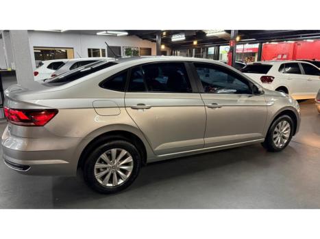VOLKSWAGEN Virtus 1.0 4P 200 TSI FLEX COMFORTLINE AUTOM�TICO, Foto 17