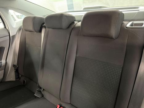 VOLKSWAGEN Virtus 1.0 4P 200 TSI FLEX COMFORTLINE AUTOMÁTICO, Foto 15