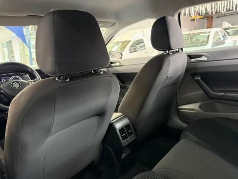 VOLKSWAGEN Virtus 1.0 4P 200 TSI FLEX COMFORTLINE AUTOMÁTICO, Foto 16