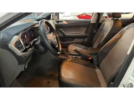 VOLKSWAGEN Virtus 1.0 4P 200 TSI FLEX HIGHLINE AUTOMÁTICO, Foto 9