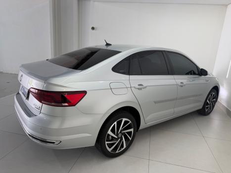 VOLKSWAGEN Virtus 1.0 4P 200 TSI FLEX HIGHLINE AUTOMÁTICO, Foto 11