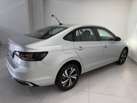 VOLKSWAGEN Virtus 1.0 4P 200 TSI FLEX COMFORTLINE AUTOMÁTICO, Foto 11