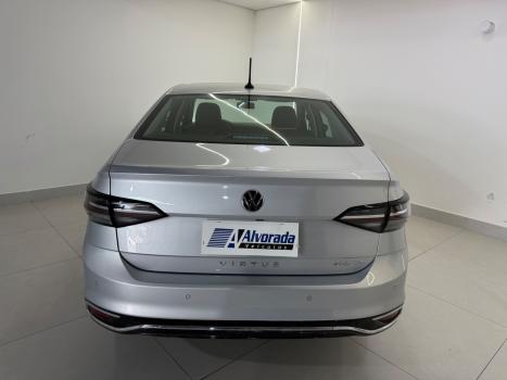 VOLKSWAGEN Virtus 1.0 4P 200 TSI FLEX COMFORTLINE AUTOMÁTICO, Foto 13