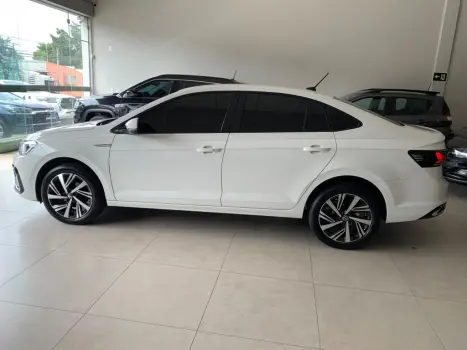 VOLKSWAGEN Virtus 1.0 4P 200 TSI FLEX HIGHLINE AUTOMÁTICO, Foto 4