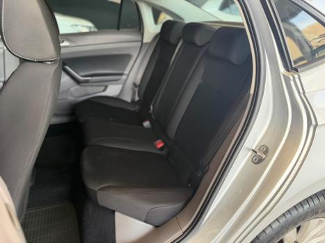 VOLKSWAGEN Virtus 1.0 4P 200 TSI FLEX COMFORTLINE AUTOMÁTICO, Foto 12