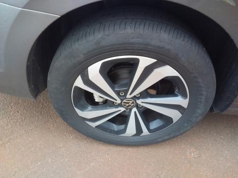 VOLKSWAGEN Virtus 1.0 4P 200 TSI FLEX COMFORTLINE AUTOMÁTICO, Foto 8