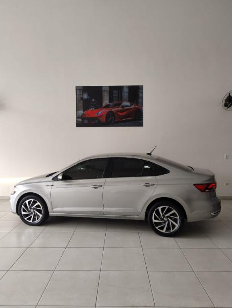 VOLKSWAGEN Virtus 1.0 4P 200 TSI FLEX HIGHLINE AUTOMÁTICO, Foto 5