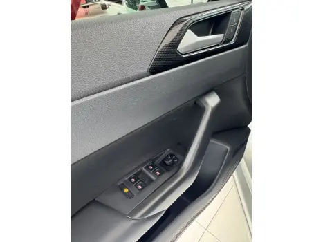 VOLKSWAGEN Virtus 1.0 4P 200 TSI FLEX COMFORTLINE AUTOMÁTICO, Foto 12