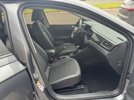 VOLKSWAGEN Virtus 1.0 4P 200 TSI FLEX COMFORTLINE AUTOMÁTICO, Foto 9