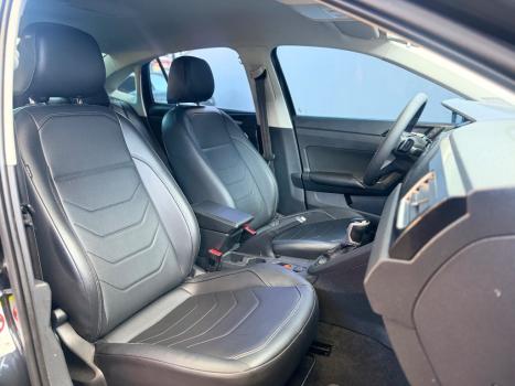 VOLKSWAGEN Virtus 1.0 4P 200 TSI FLEX COMFORTLINE AUTOMÁTICO, Foto 4
