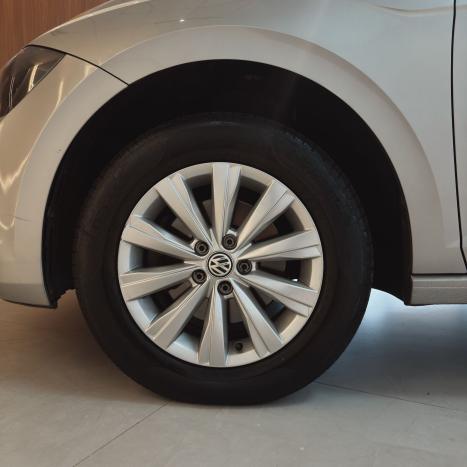 VOLKSWAGEN Virtus 1.0 4P 200 TSI FLEX COMFORTLINE AUTOMÁTICO, Foto 7