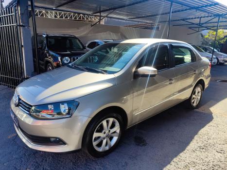 VOLKSWAGEN Voyage 1.6 4P FLEX HIGHLINE, Foto 2 VOLKSWAGEN Voyage 1.6 4P FLEX HIGHLINE, Foto 2