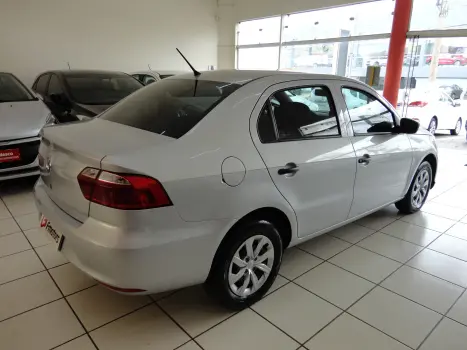 VOLKSWAGEN Voyage 1.0 4P FLEX, Foto 6